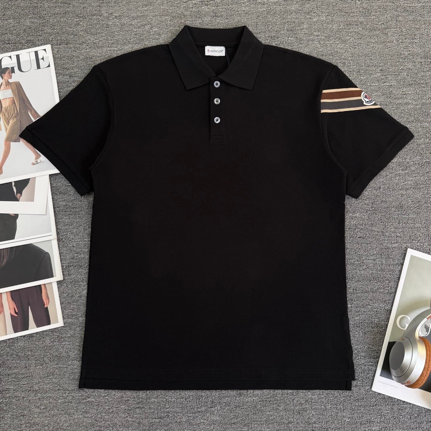 MONC T-shirt(Multiple colors)