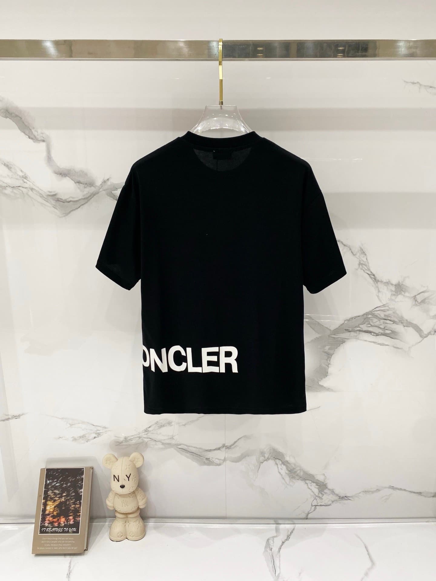 MONC T-shirt(Multiple colors)