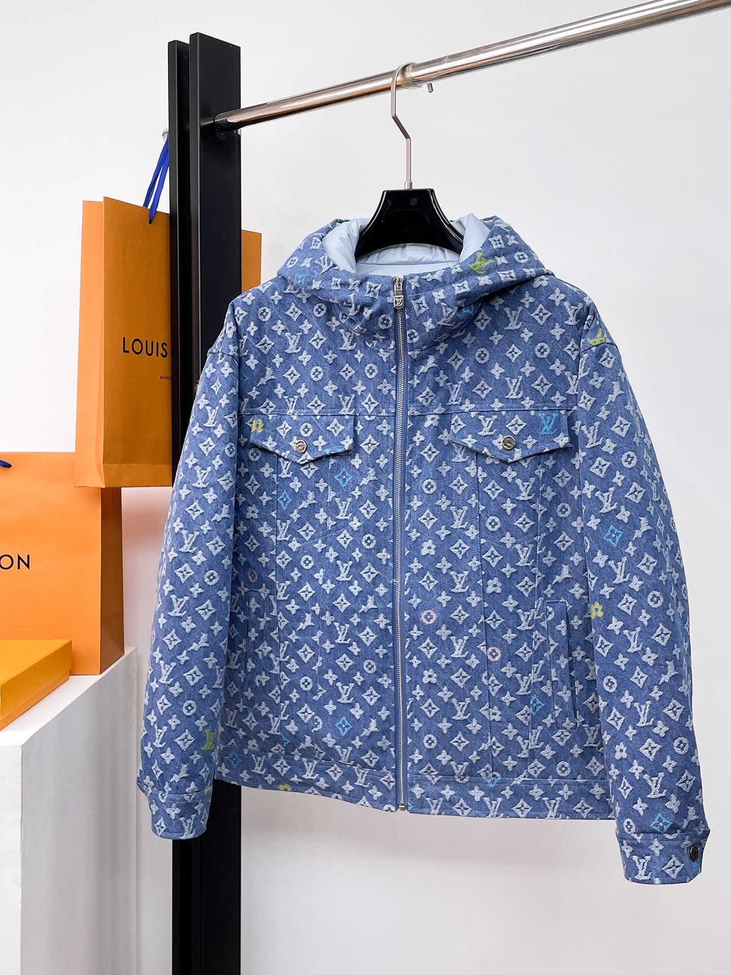 L X V Down Jacket